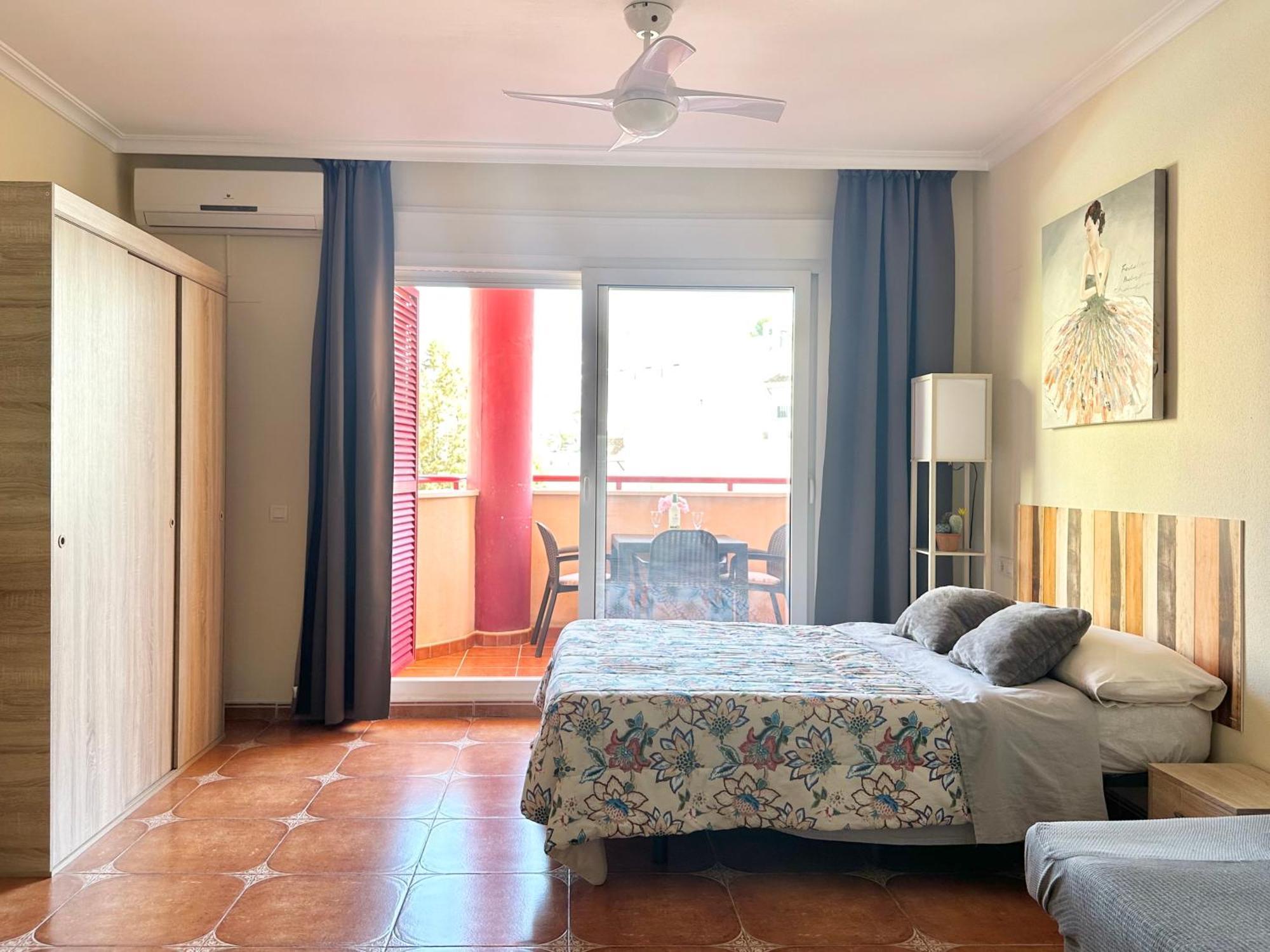 Costa Del Sol Seaside Studio - 5 Mins From Beach Fuengirola Εξωτερικό φωτογραφία