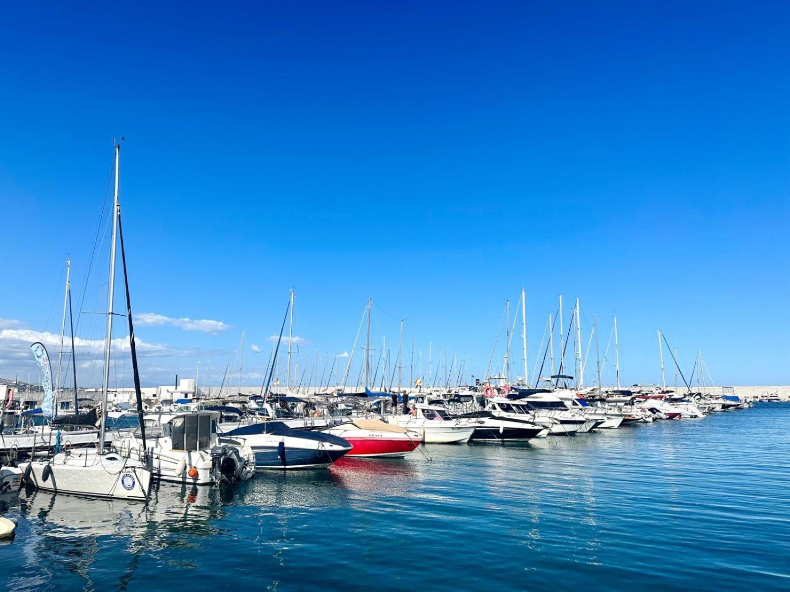 Costa Del Sol Seaside Studio - 5 Mins From Beach Fuengirola Εξωτερικό φωτογραφία