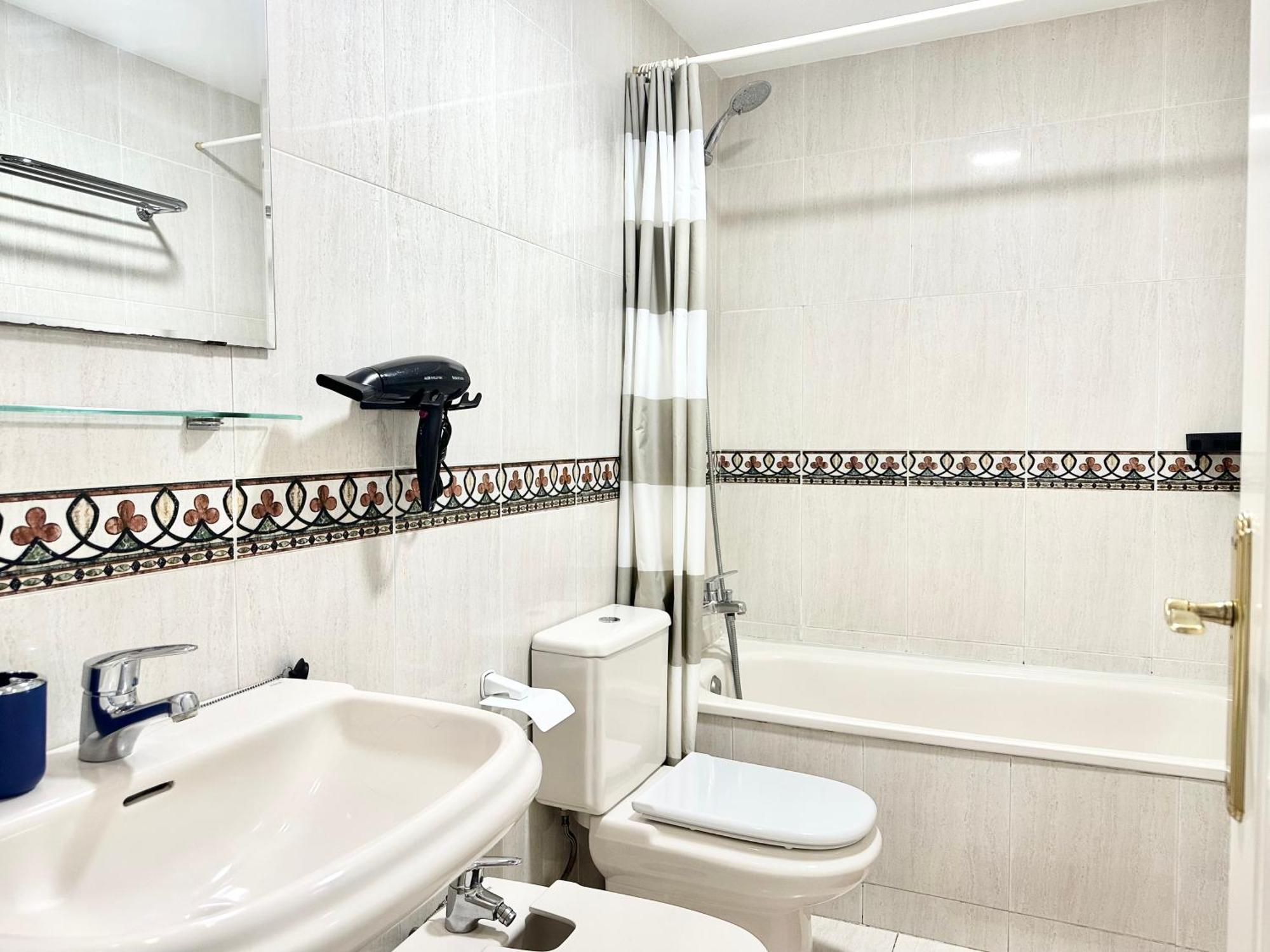 Costa Del Sol Seaside Studio - 5 Mins From Beach Fuengirola Εξωτερικό φωτογραφία